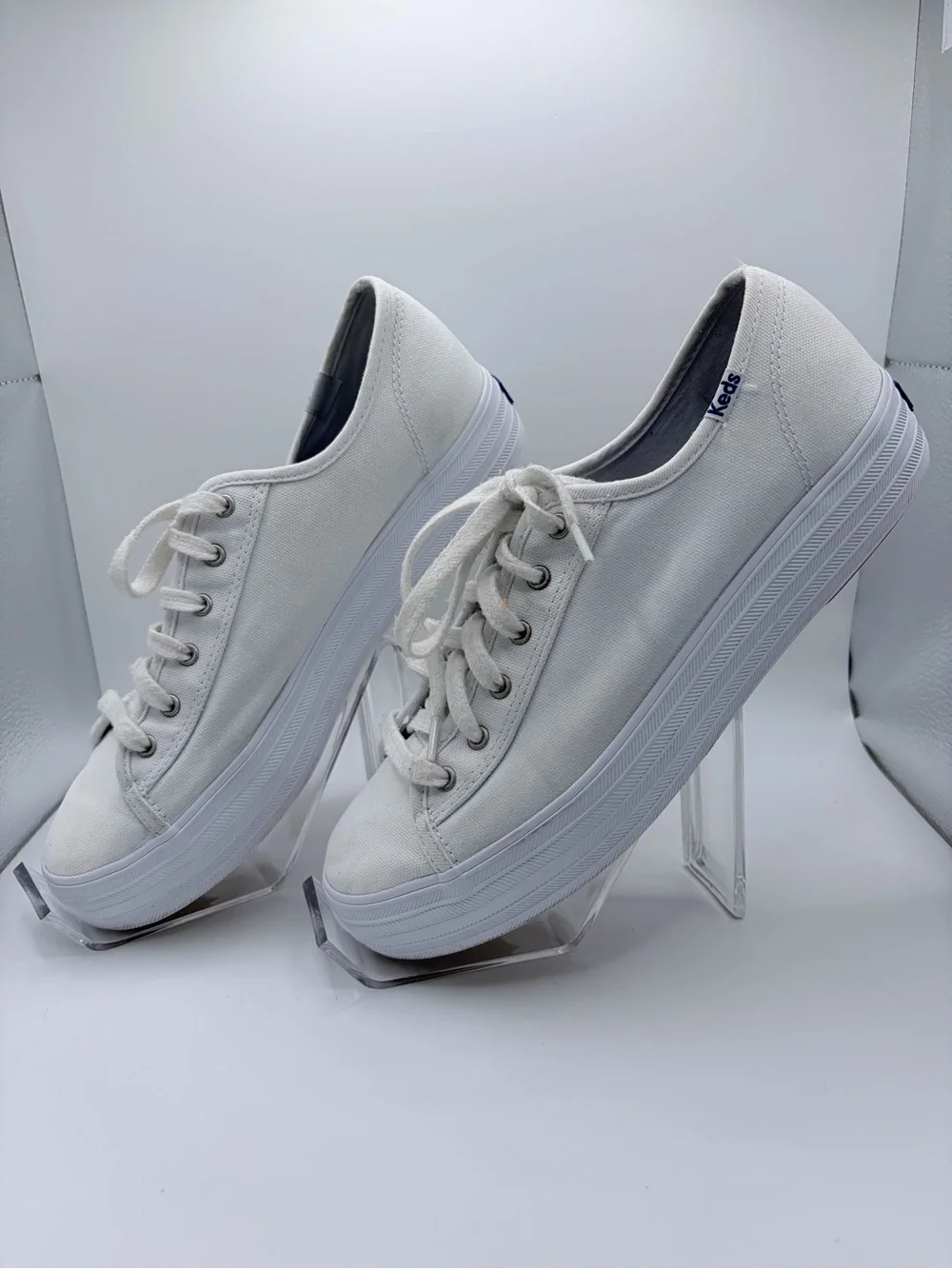 Keds Women's White Sneakers - Size 8 - Excellent Condition + FREE Bonus!